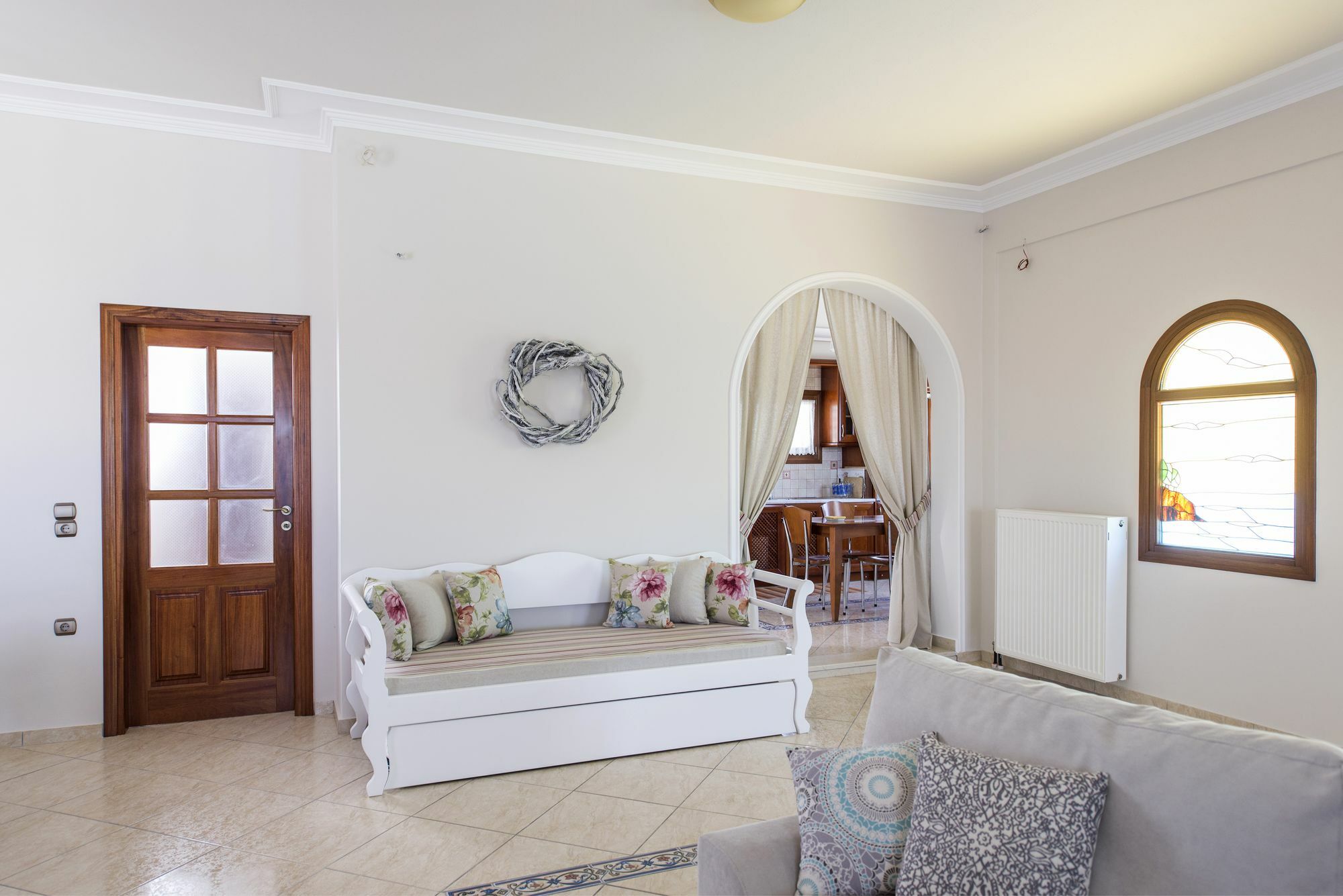 Vineyard Exclusive Suites Akrotírion Exteriör bild